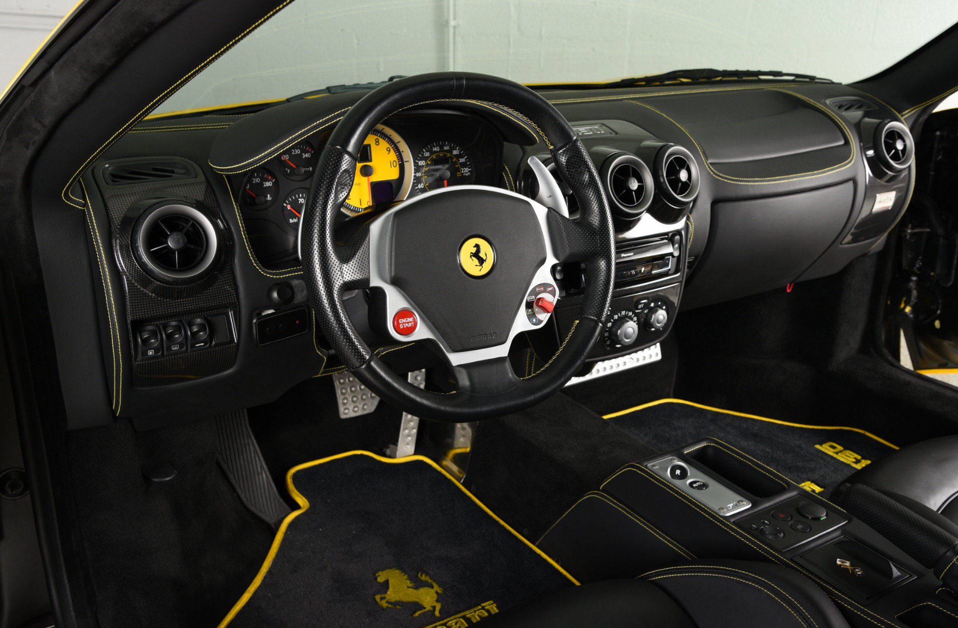 Used 2009 Ferrari F430 Coupe RWD image 4