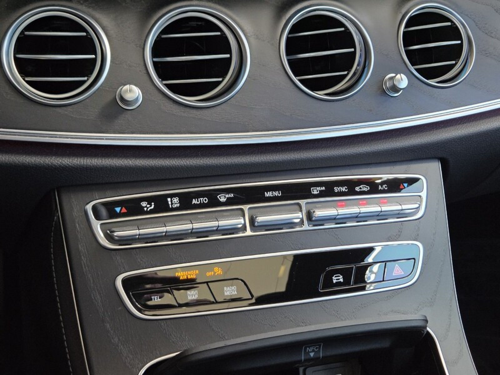 Certified 2022 Mercedes-Benz E 350 Sedan image 33
