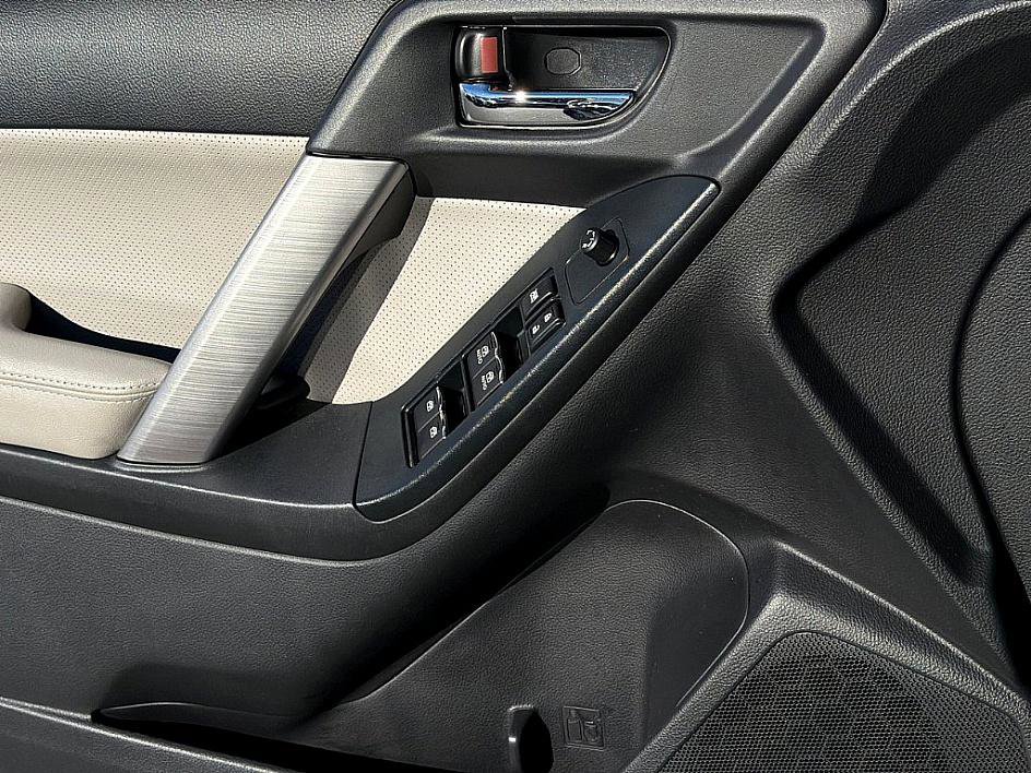 Used 2018 Subaru Forester 2.5i Limited image 20