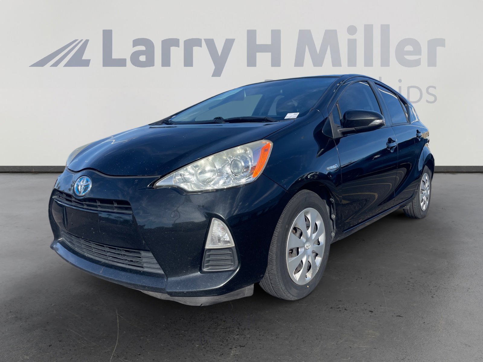 Used 2014 Toyota Prius C Two FWD image 1