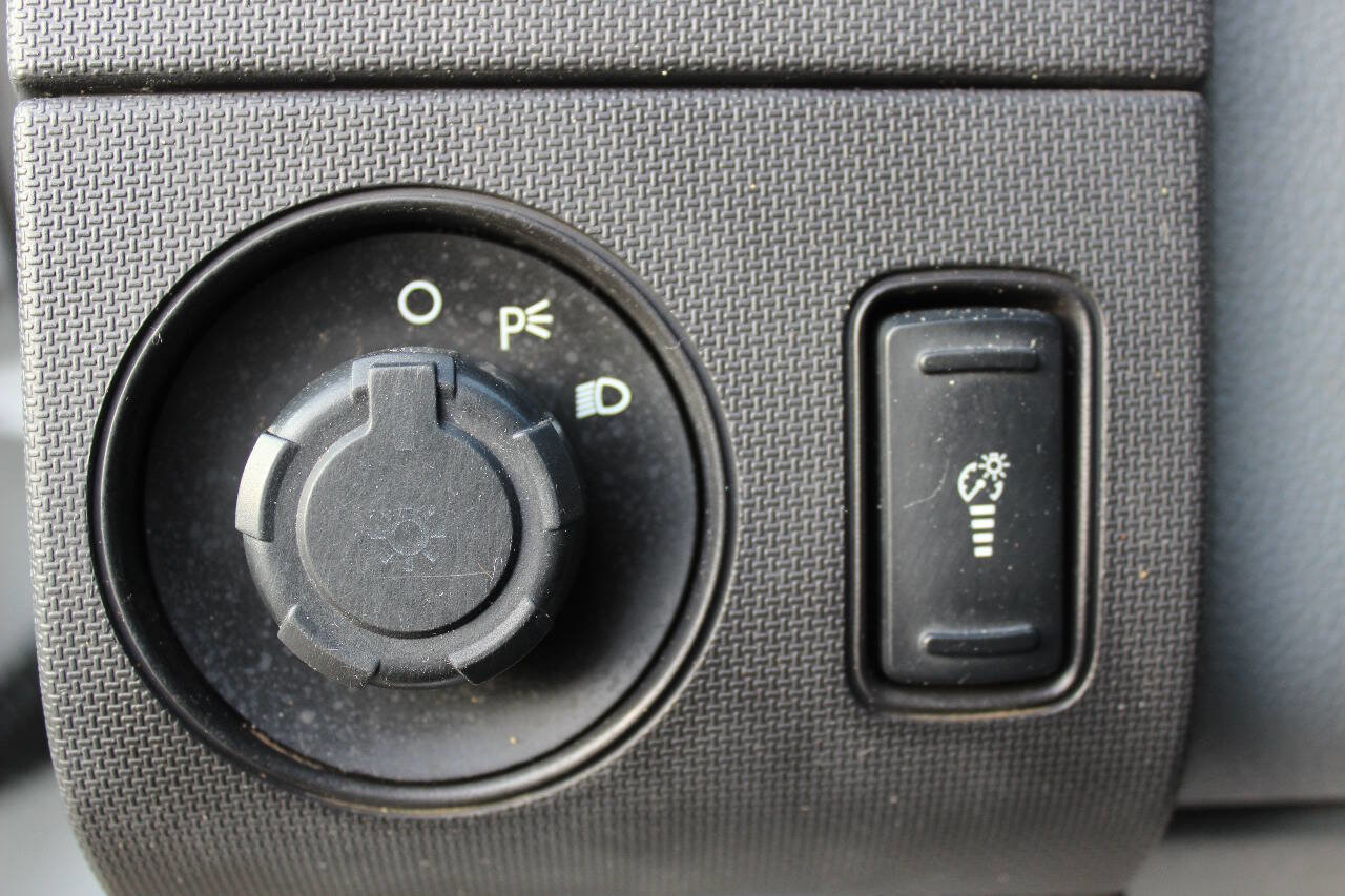 Used 2012 Ford F350 XL image 11