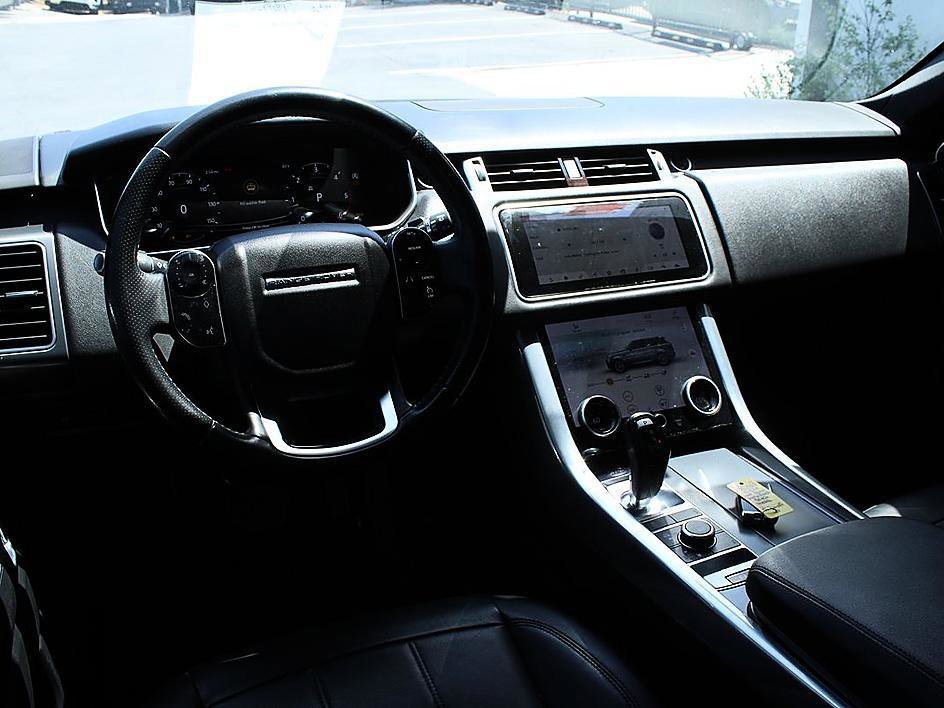 Used 2020 Land Rover Range Rover Sport SE AWD/4WD image 14