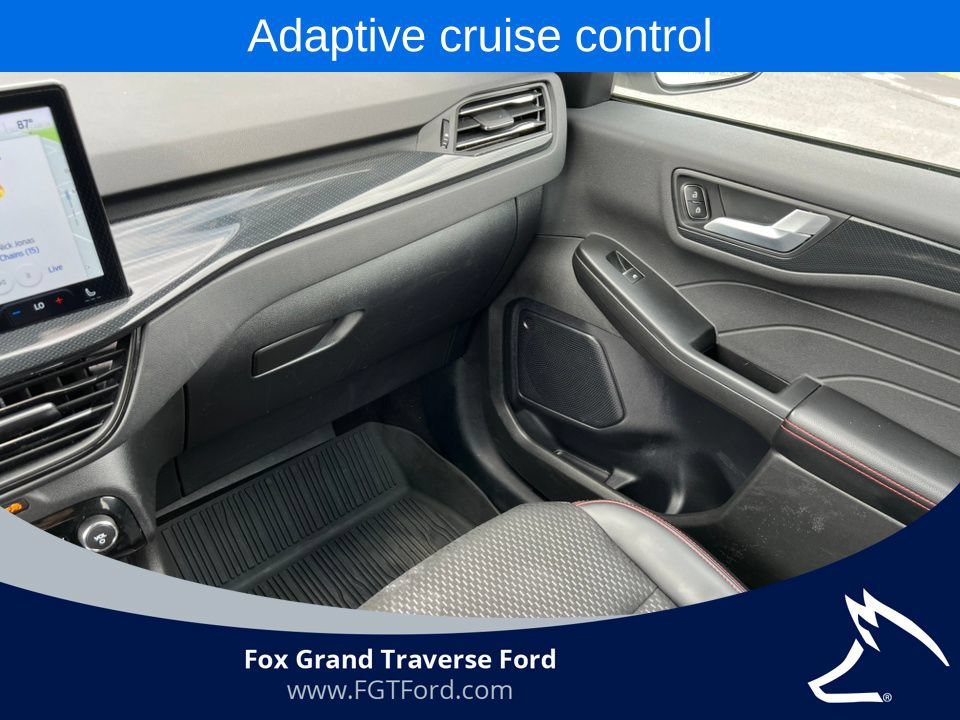 Certified 2024 Ford Escape ST-Line w/ Tech Pack #1 AWD/4WD image 28