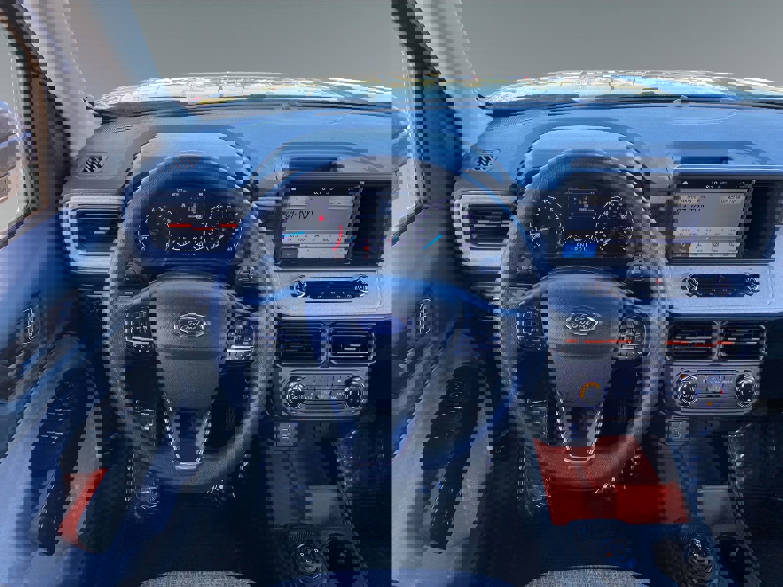 Used 2023 Ford Maverick XLT image 12