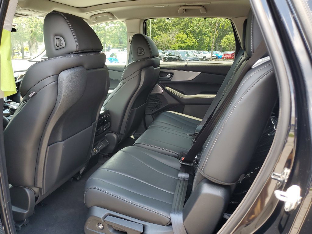 New 2026 Acura MDX w/ Technology Package FWD image 13