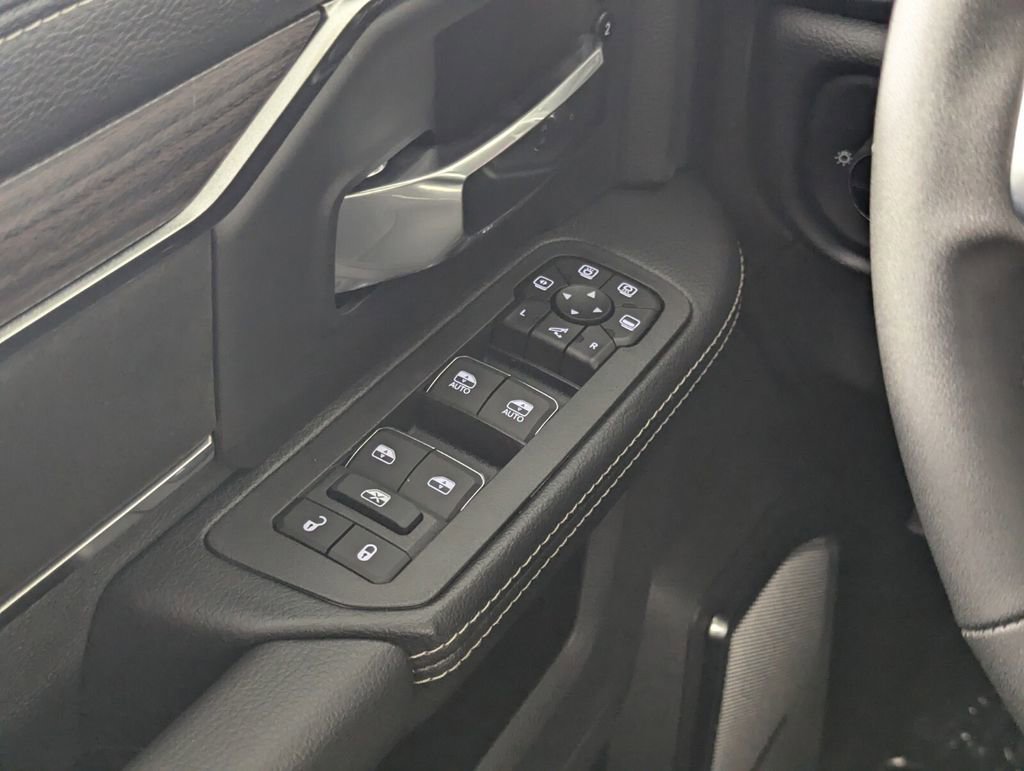 New 2026 RAM 2500 Laramie image 18