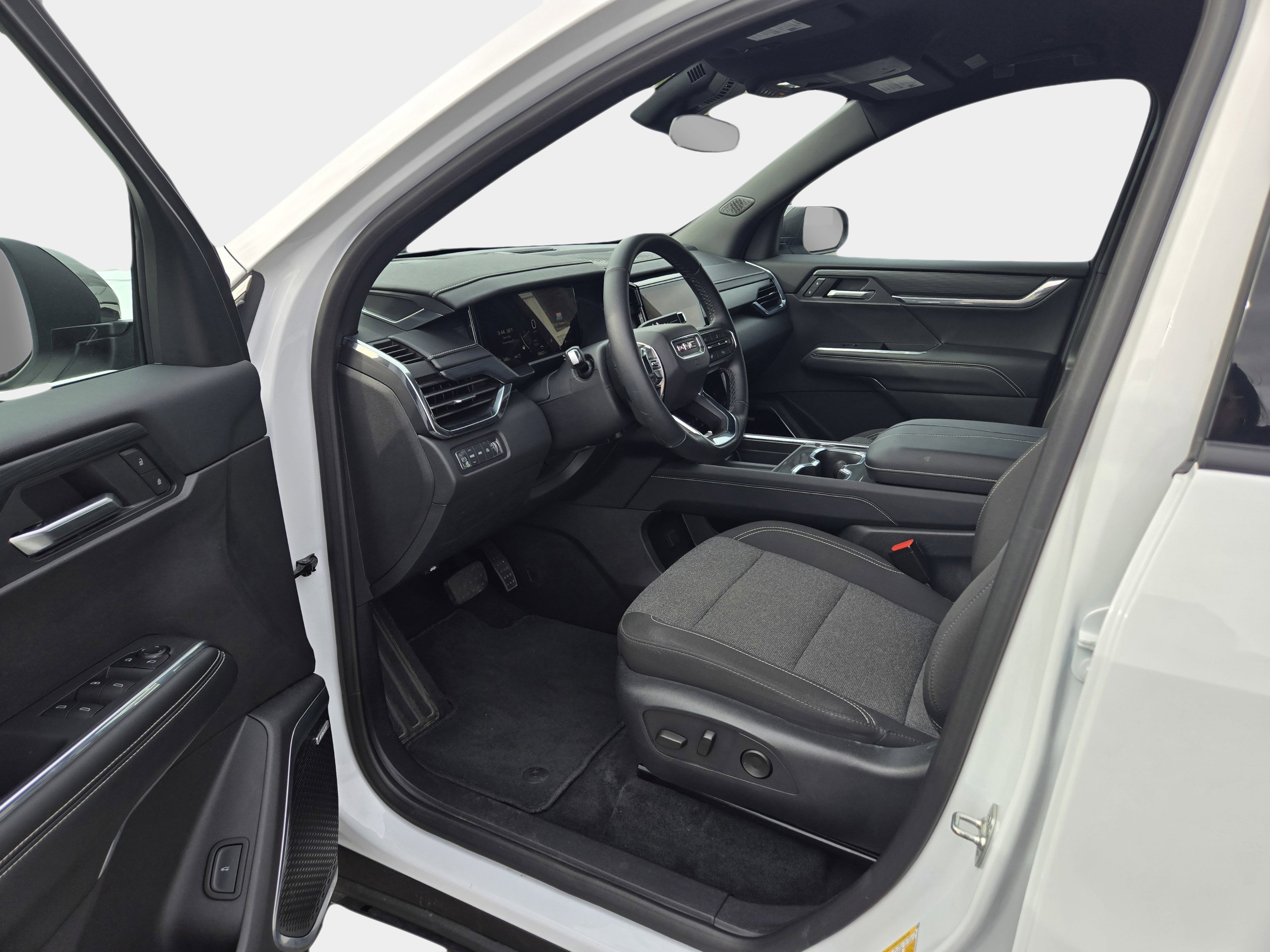 Used 2025 GMC Acadia Elevation image 14