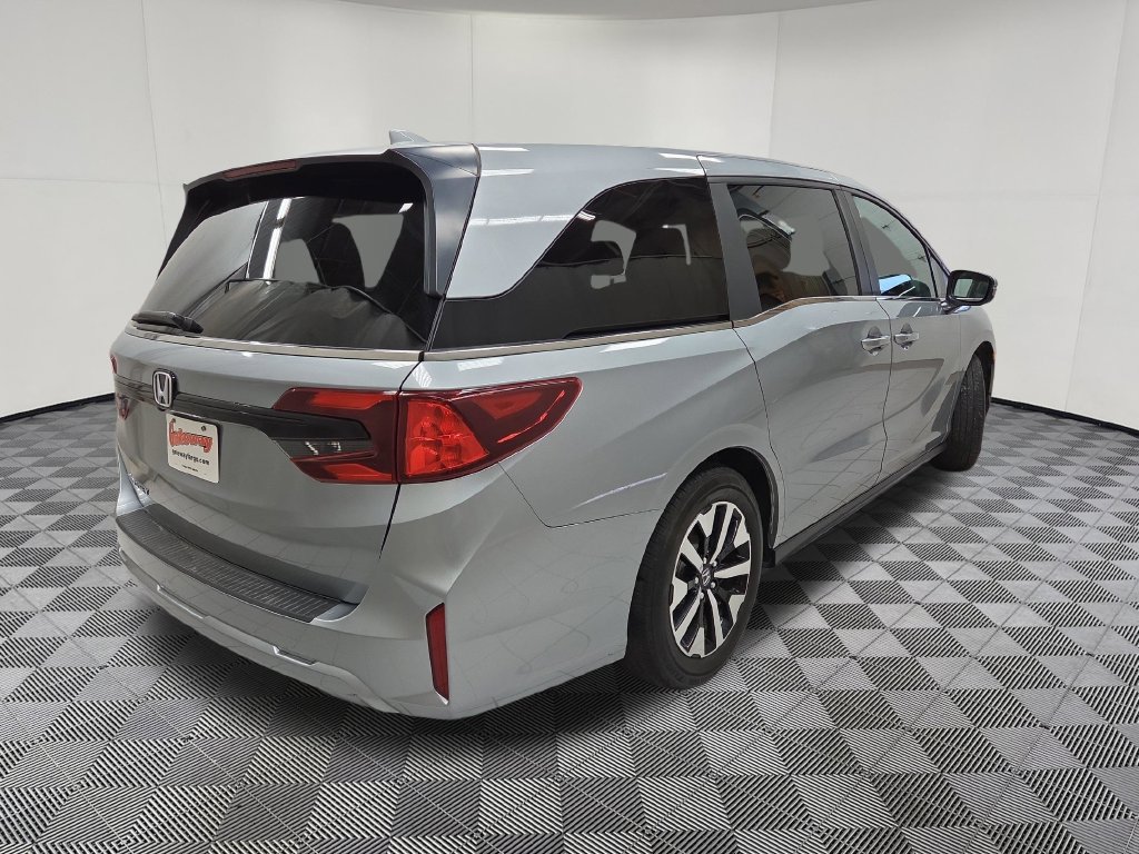 Used 2025 Honda Odyssey EX-L image 4