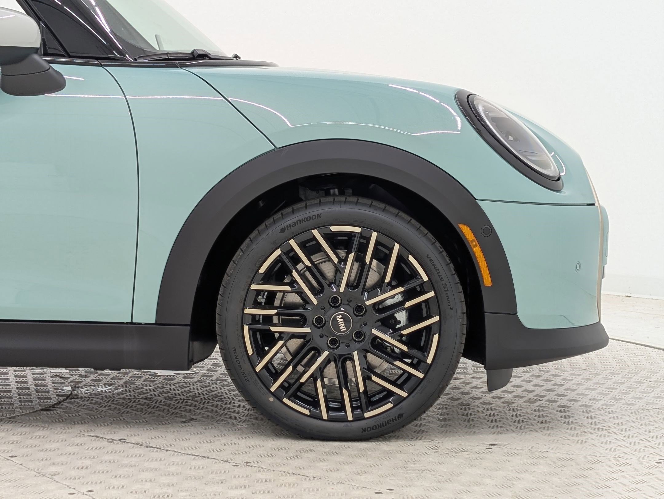 New 2026 MINI Cooper S image 12