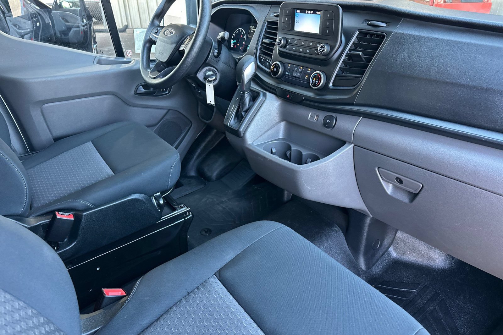 Certified 2025 Ford Transit 250 Low Roof w/ Exterior Upgrade Package RWD image 15