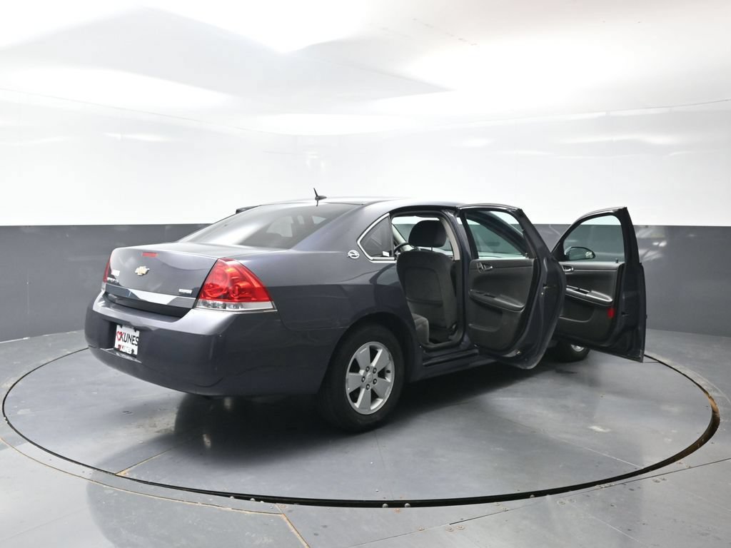 Used 2009 Chevrolet Impala LS FWD image 51