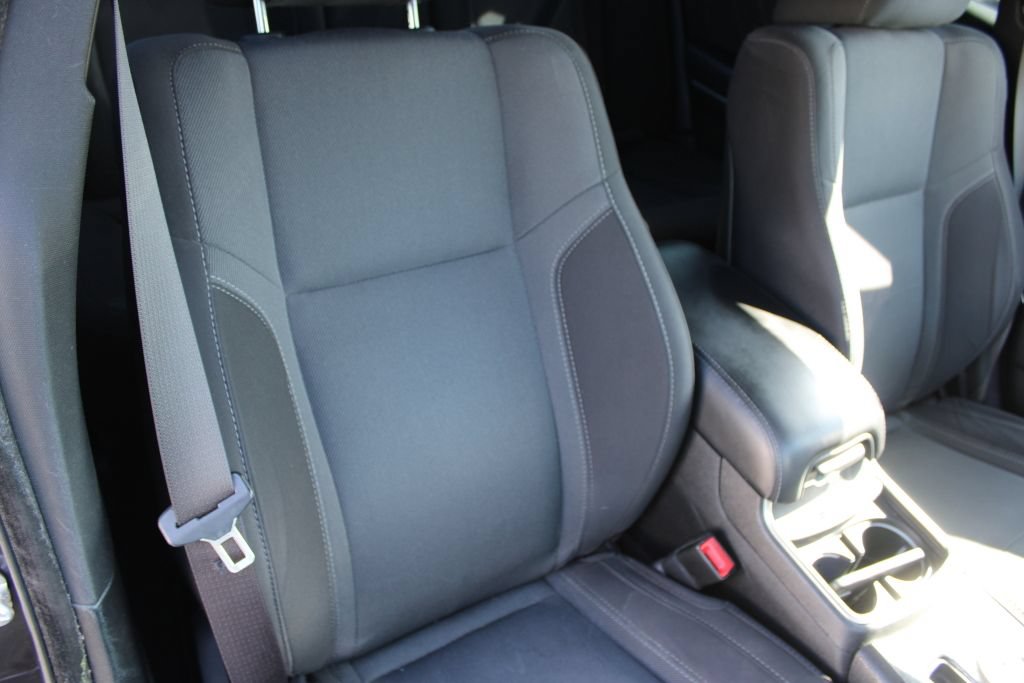 Used 2016 Dodge Charger SXT RWD image 12