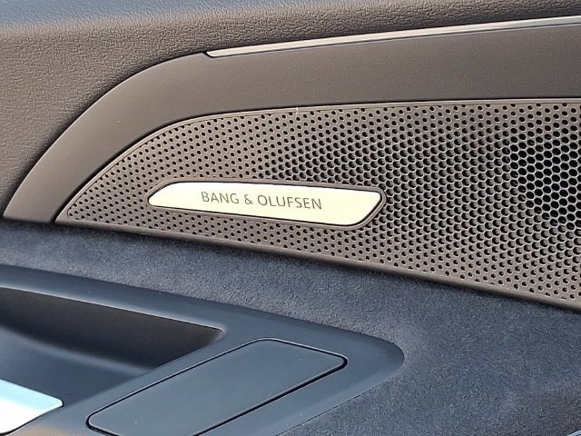 New 2026 Audi SQ5 Premium Plus AWD/4WD image 17