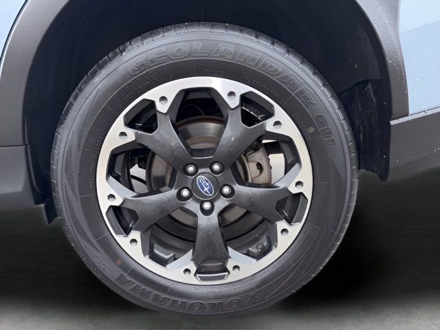 Used 2023 Subaru Crosstrek 2.0i Premium image 9