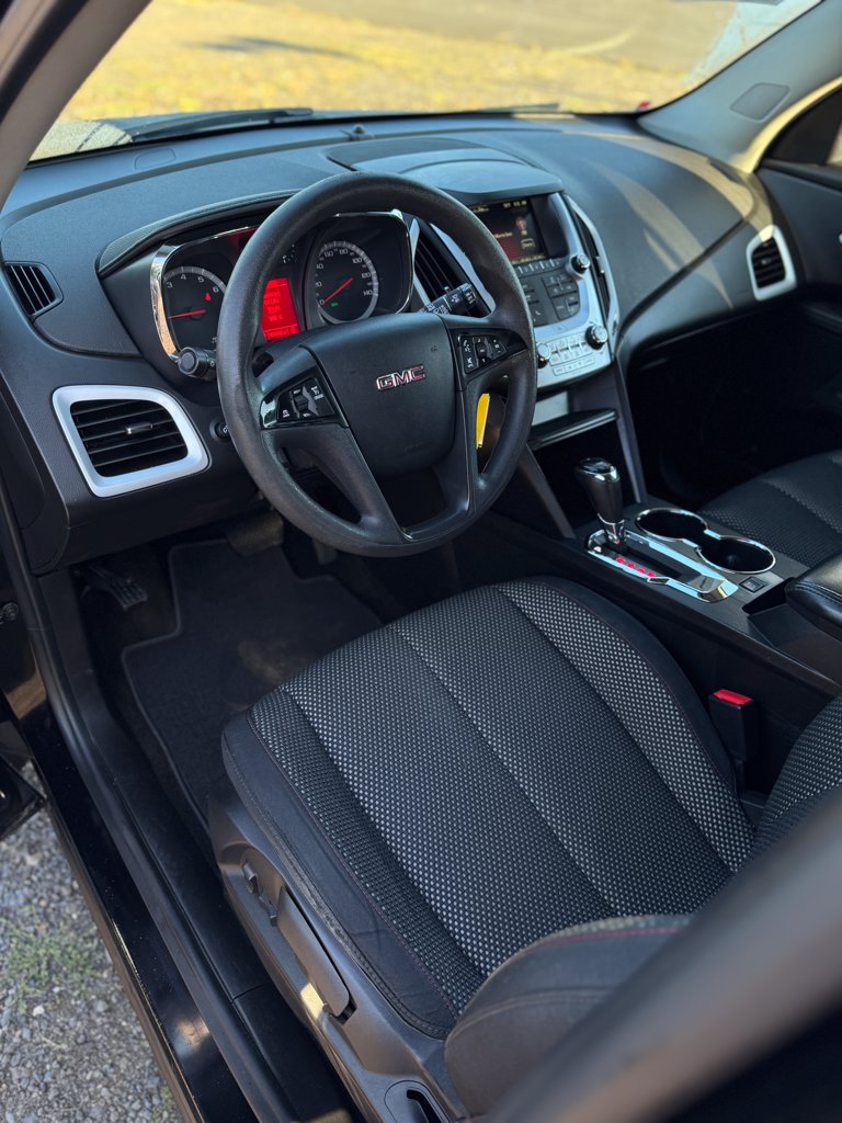 Used 2017 GMC Terrain SLE AWD/4WD image 25