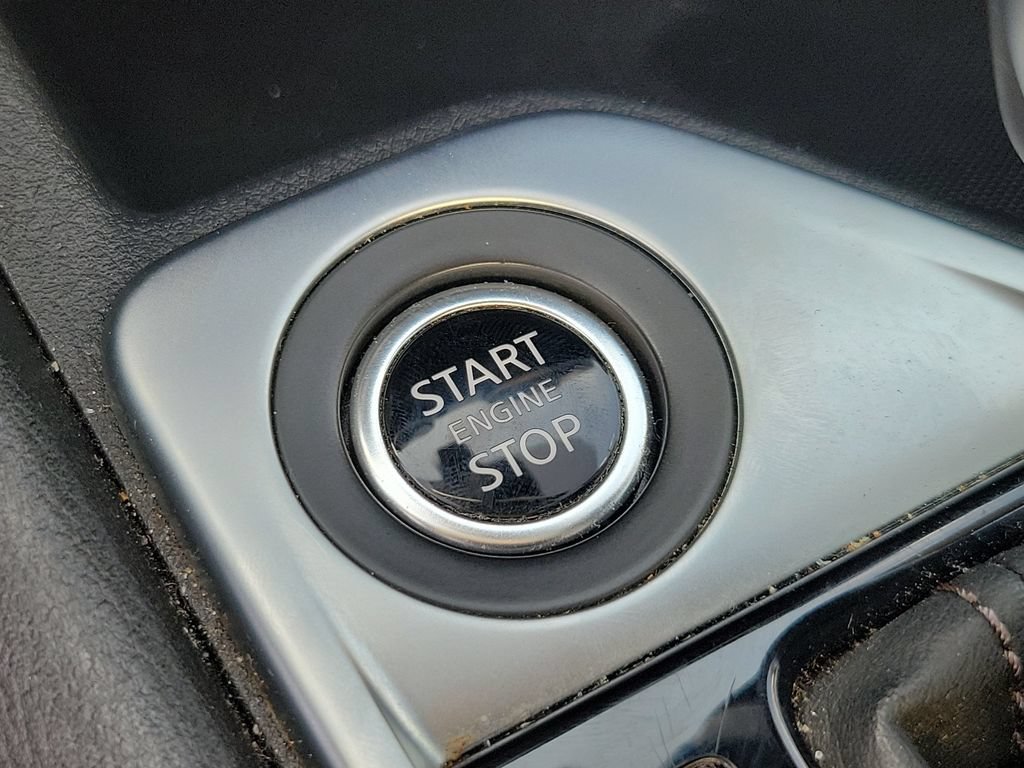 Certified 2025 Nissan Sentra SV FWD image 27
