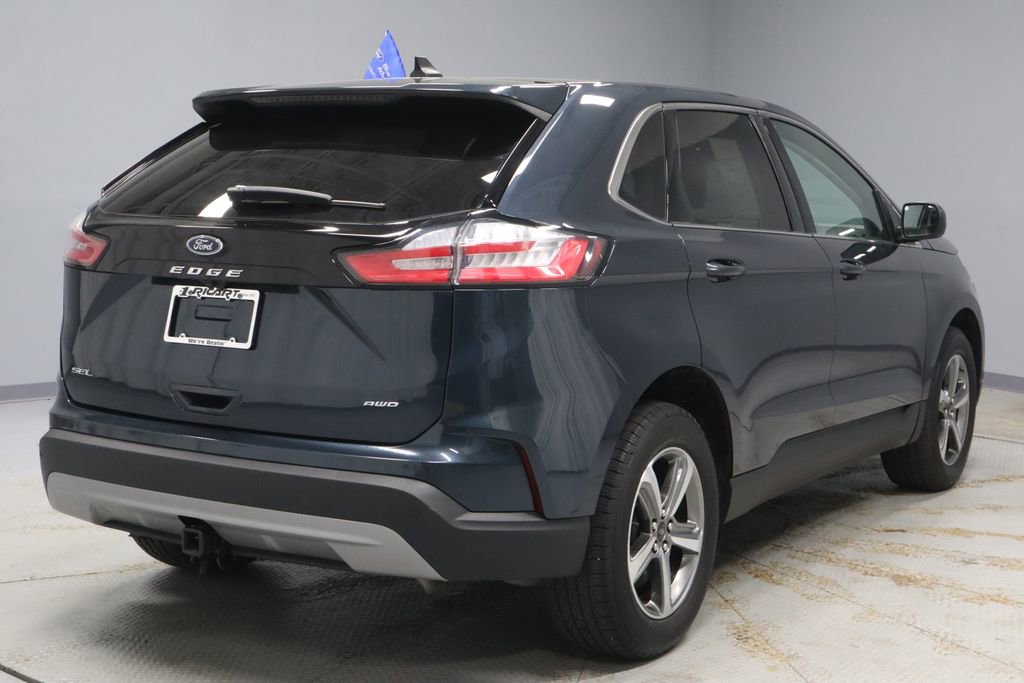 Certified 2024 Ford Edge SEL w/ Convenience Package AWD/4WD image 12