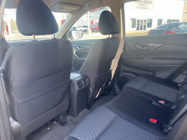 Certified 2019 Nissan Rogue SV w/ Premium Package image 22