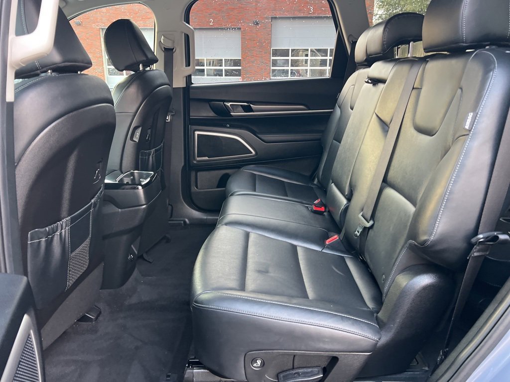 Used 2023 Kia Telluride LX image 24