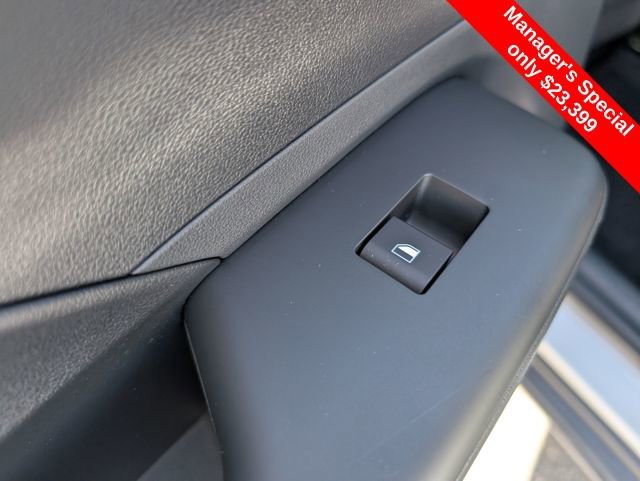 Certified 2025 Hyundai Kona SEL image 11