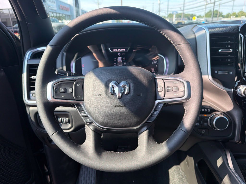 New 2026 RAM 1500 Big Horn AWD/4WD image 14