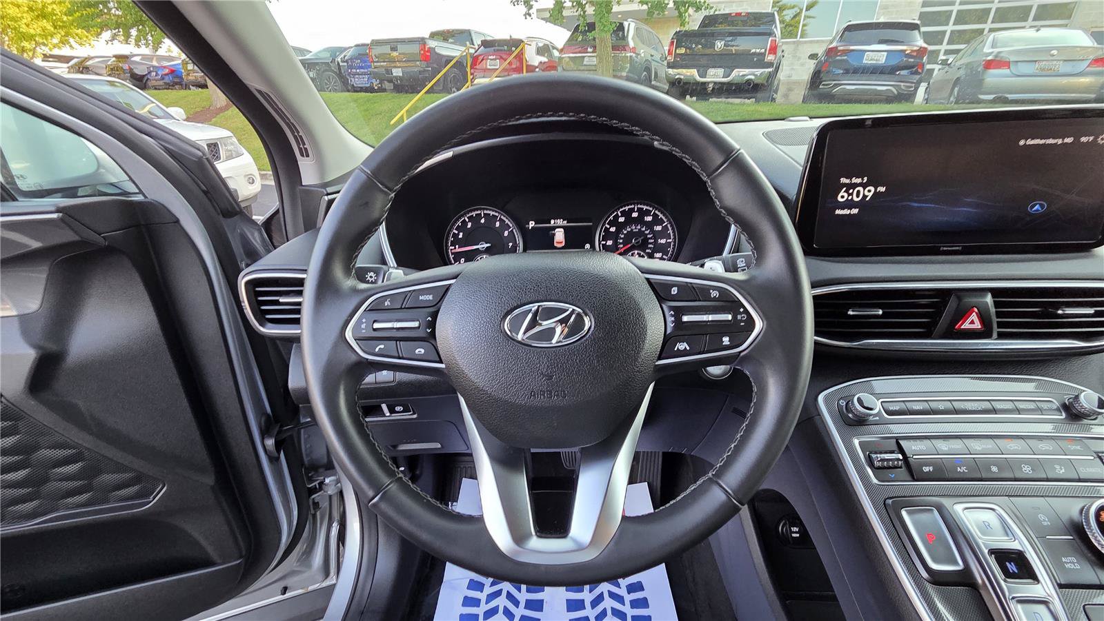 Used 2023 Hyundai Santa Fe SEL AWD/4WD image 18