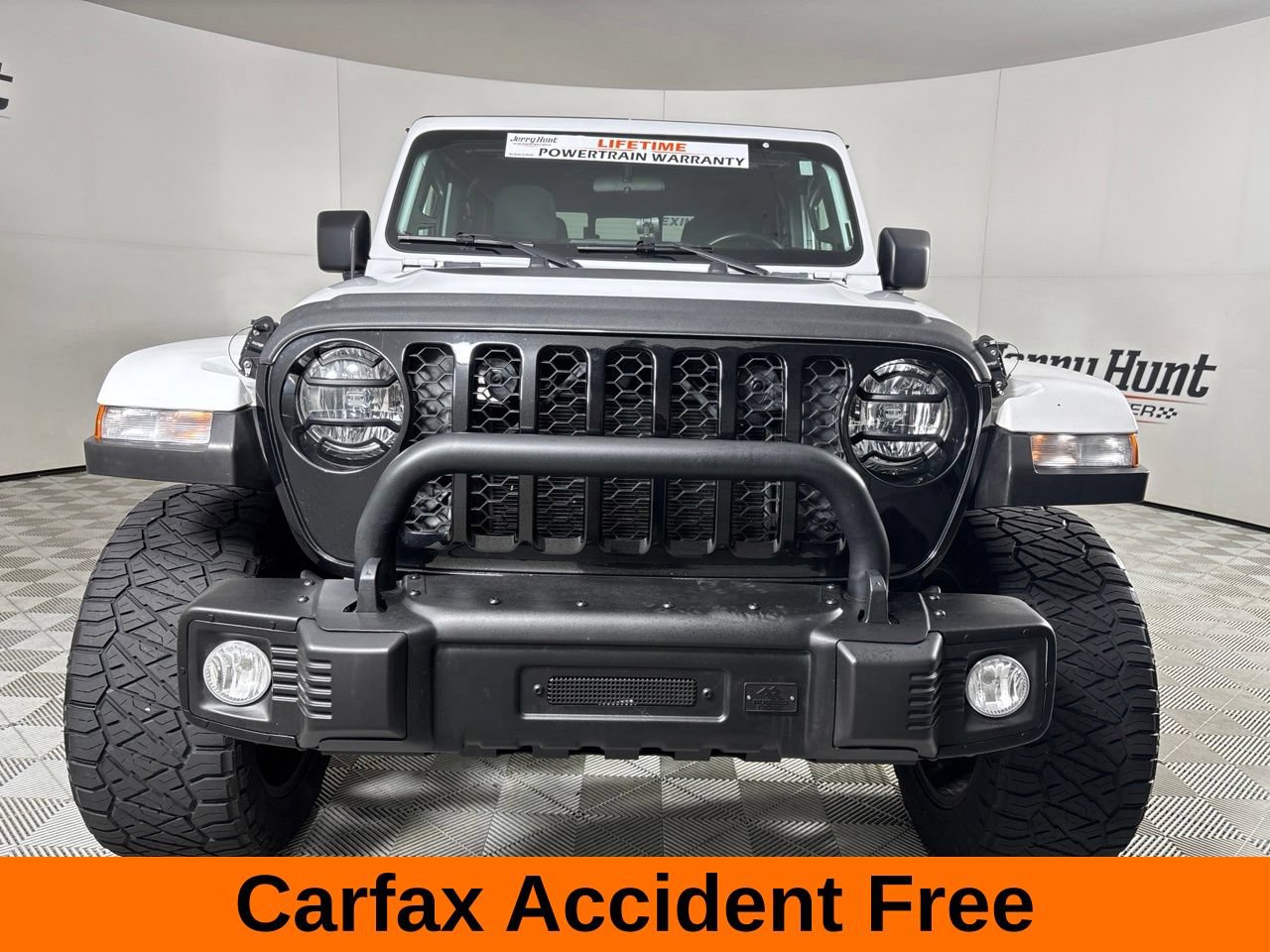 Used 2022 Jeep Gladiator Sport AWD/4WD image 3