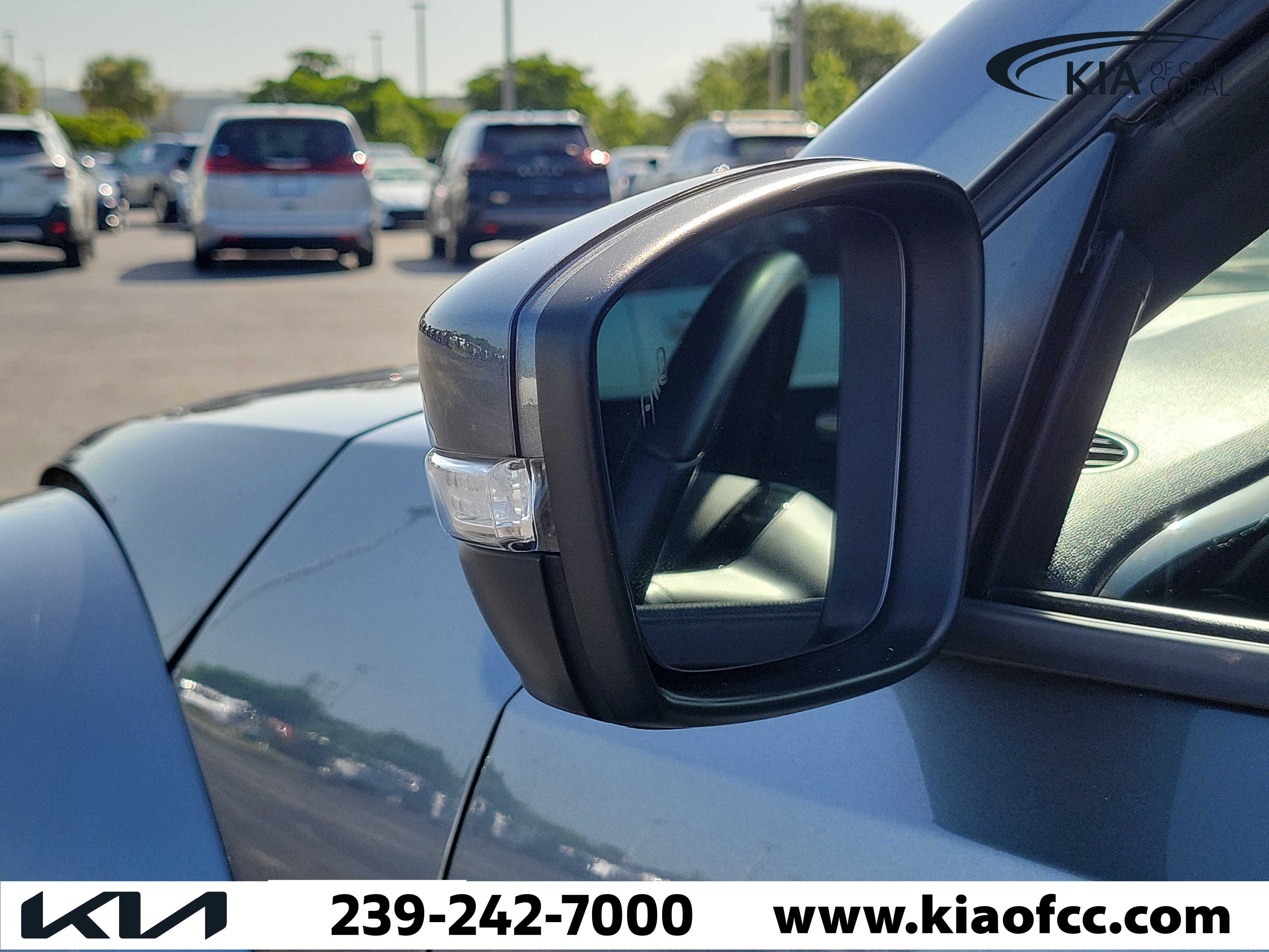Used 2019 Volkswagen Beetle 2.0T SE FWD image 30