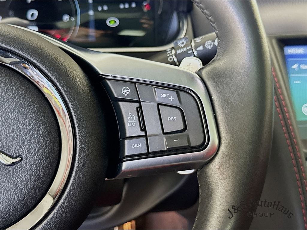 Used 2022 Jaguar F-TYPE R-Dynamic image 14