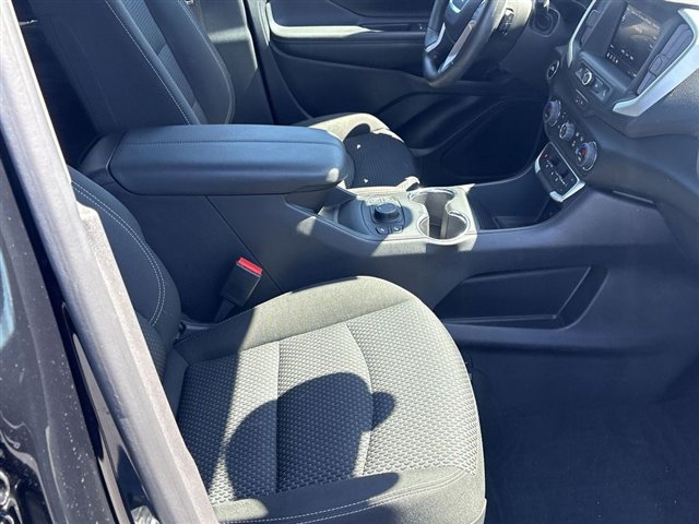 Certified 2023 GMC Terrain SLE w/ Driver Convenience Package image 26