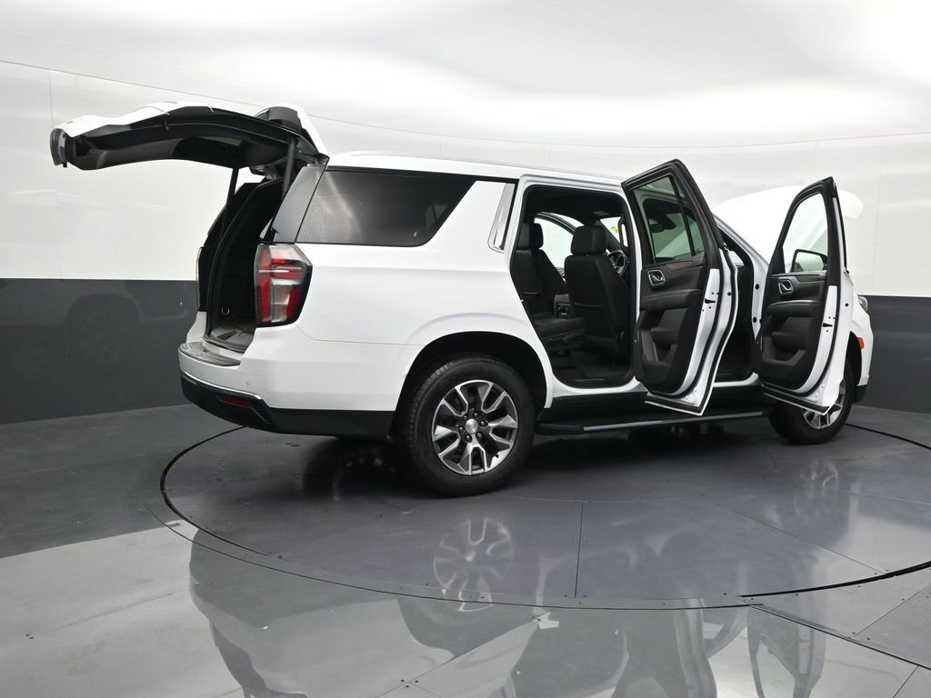 Used 2022 Chevrolet Tahoe LT w/ Luxury Package image 32