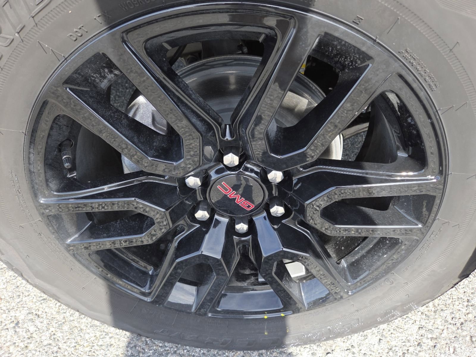 New 2026 GMC Sierra 1500 Elevation w/ Elevation Premium Package AWD/4WD image 16
