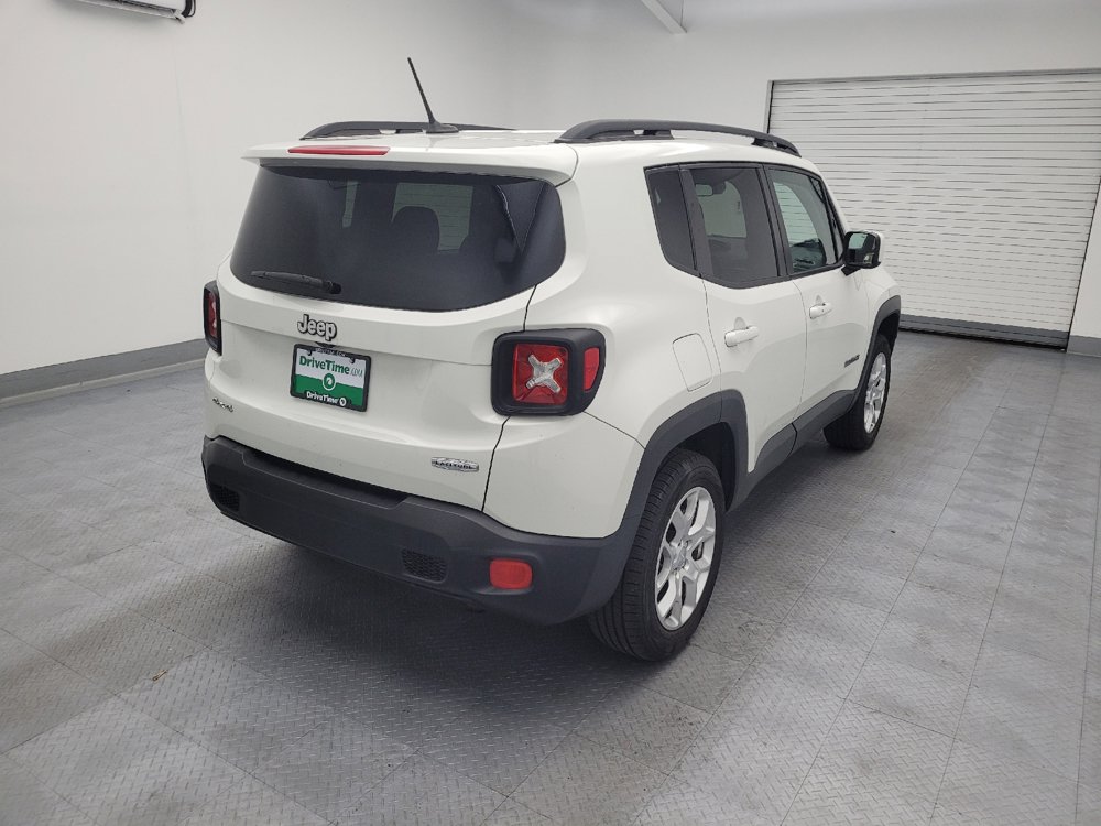 Used 2016 Jeep Renegade Latitude AWD/4WD image 9