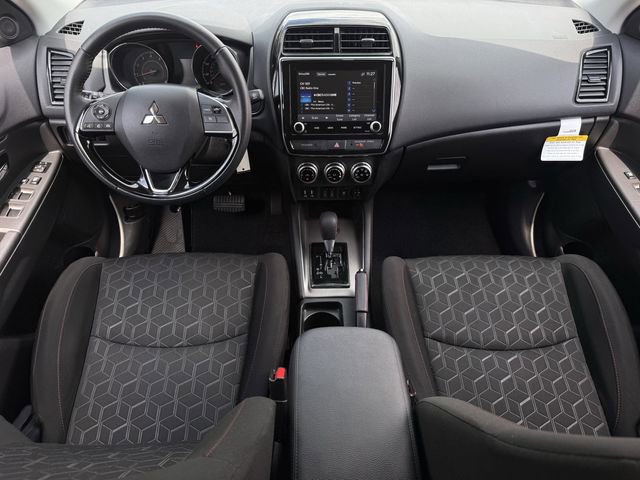 Used 2024 Mitsubishi Outlander Sport AWD image 11