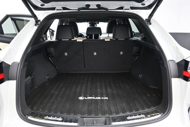 Used 2024 Lexus NX 250 FWD w/ Towing Package (2000 Lbs) image 23