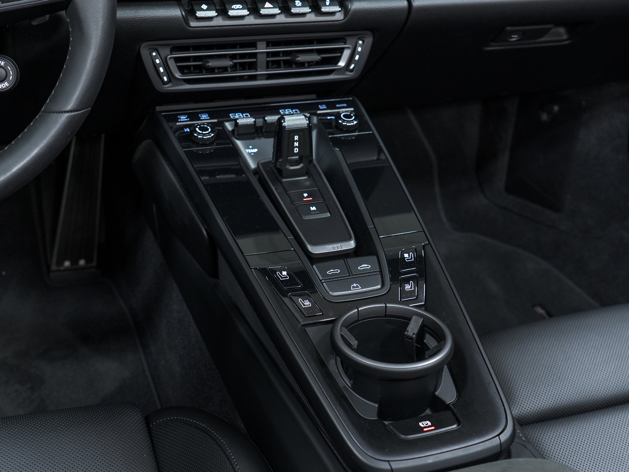 Certified 2022 Porsche 911 Carrera 4 GTS image 26