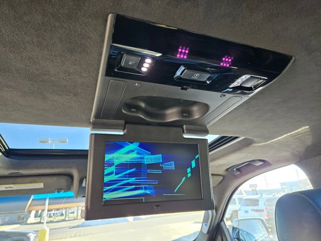 Used 2020 Cadillac Escalade ESV Platinum image 39