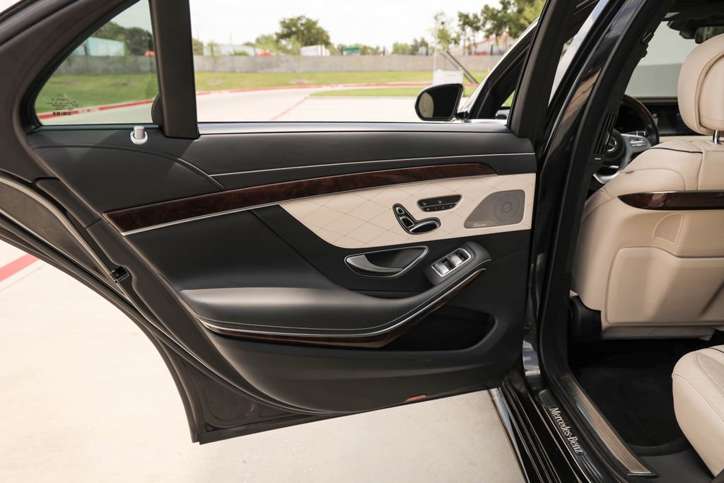 Used 2018 Mercedes-Benz S 560 4MATIC Sedan image 29