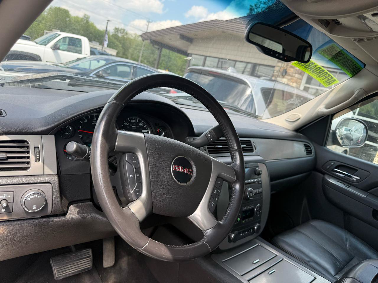 Used 2012 GMC Sierra 1500 SLT w/ All-Terrain Package AWD/4WD image 16