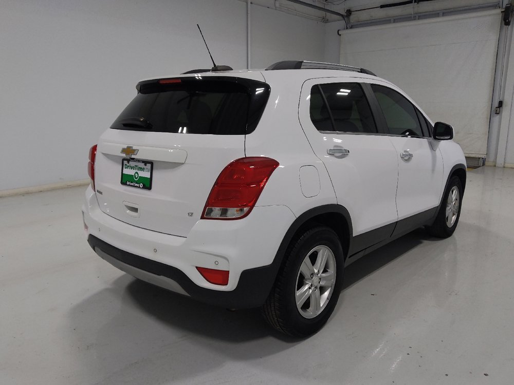 Used 2020 Chevrolet Trax LT w/ Driver Confidence Package FWD image 9