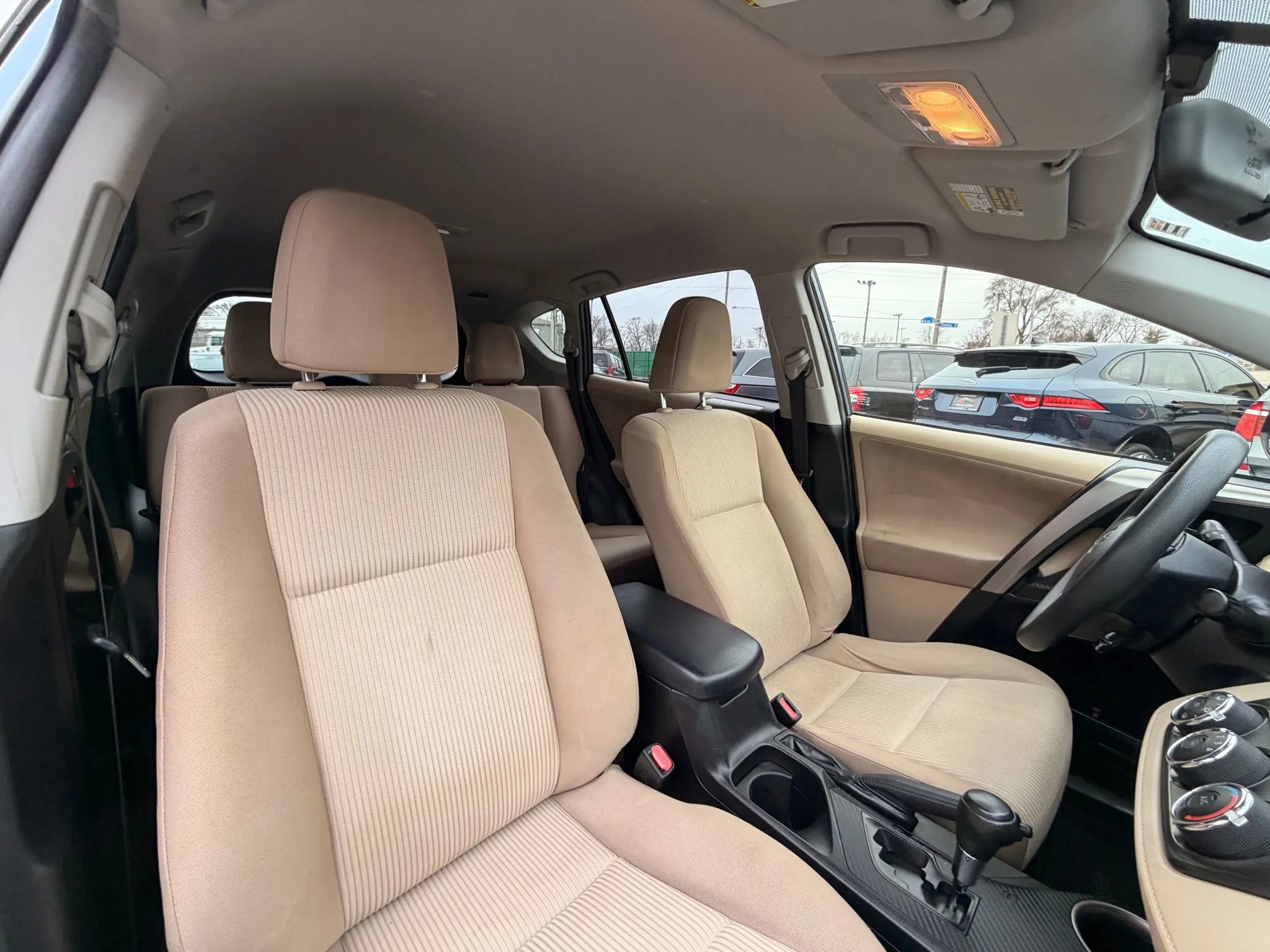 Used 2013 Toyota RAV4 LE image 21