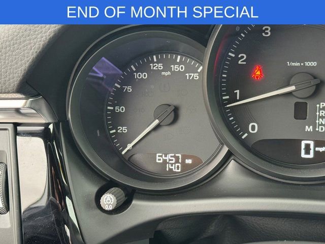 Used 2025 Porsche Macan image 28