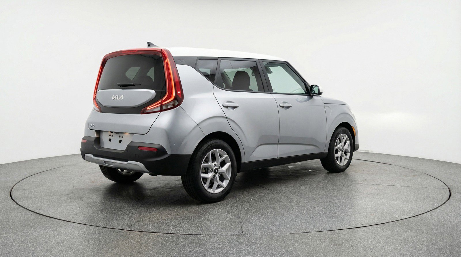 Used 2025 Kia Soul LX w/ LX Technology Package image 9