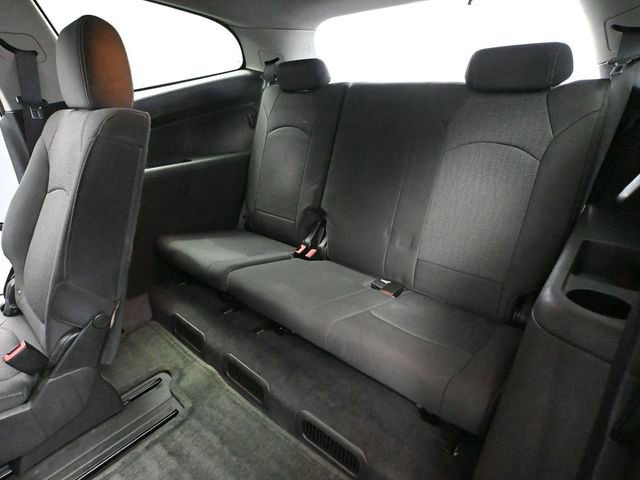 Used 2014 Chevrolet Traverse LT image 38