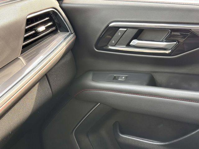 Used 2025 Chevrolet Suburban RST w/ Sun And Tow Package image 22