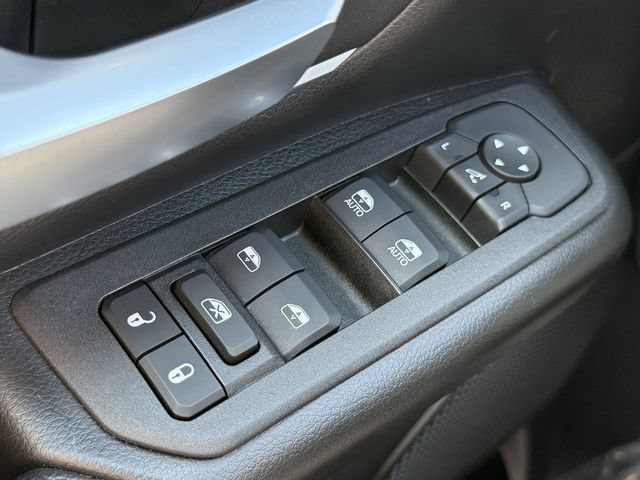 Used 2025 RAM 1500 Big Horn AWD/4WD image 23