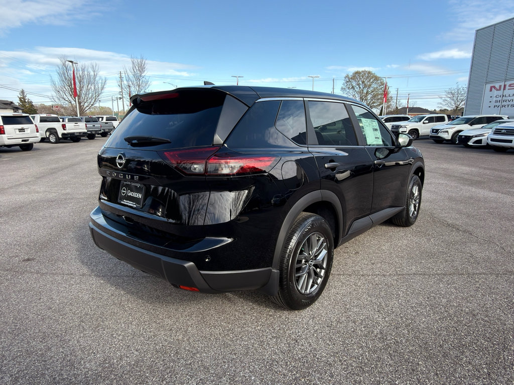 New 2026 Nissan Rogue S image 27
