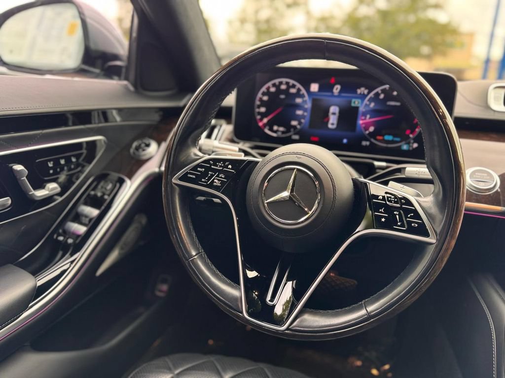 Used 2022 Mercedes-Benz S 580 4MATIC Sedan image 28