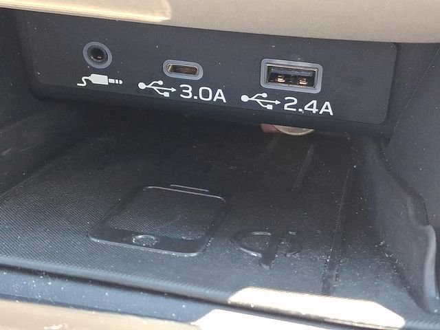 Used 2023 Subaru Outback Limited image 26