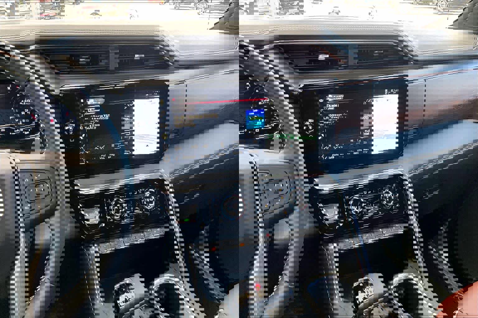 Used 2024 GMC Sierra 1500 Denali Ultimate image 7